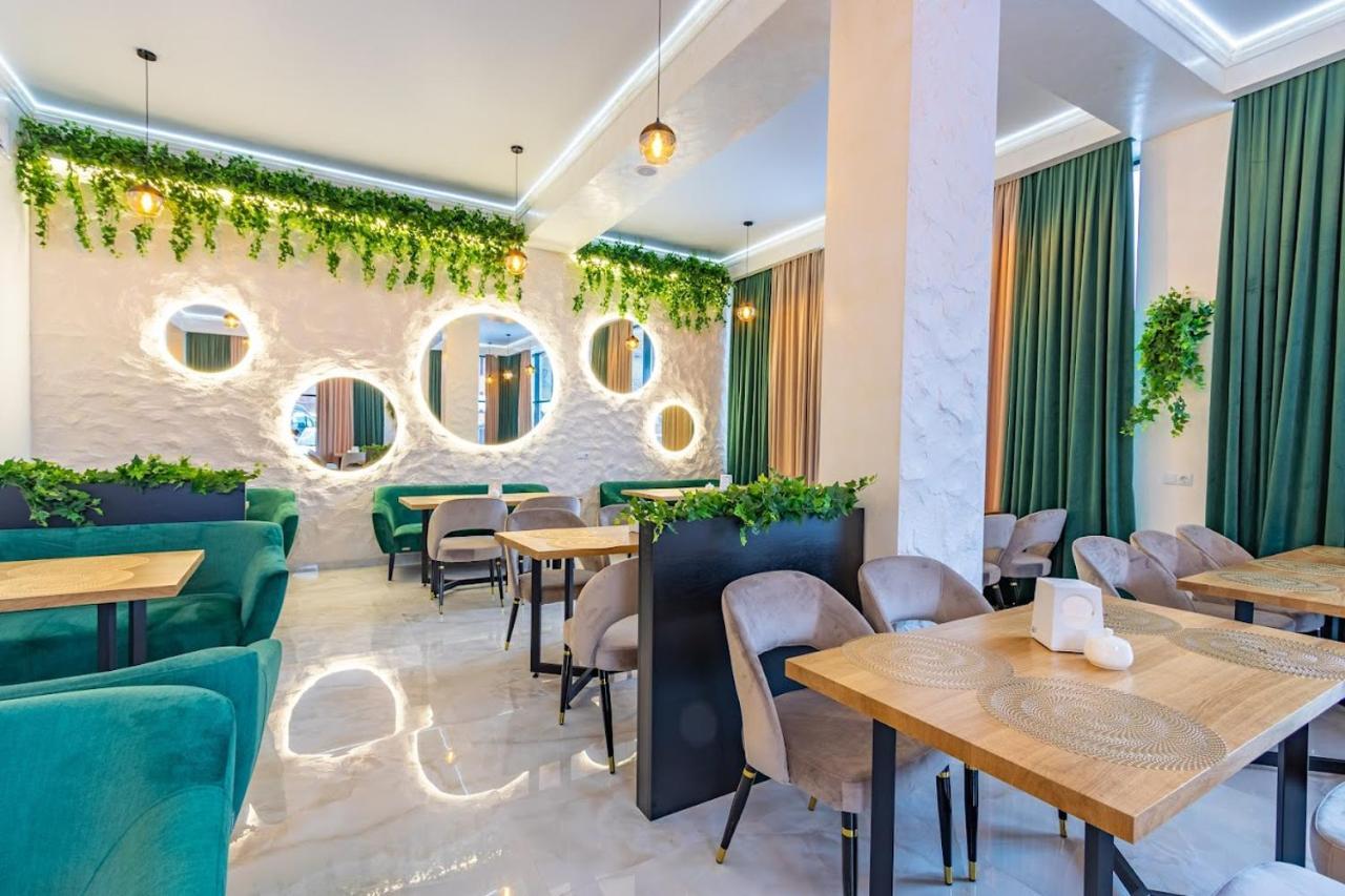 Elena Spa Resort Bukovel Eksteriør billede