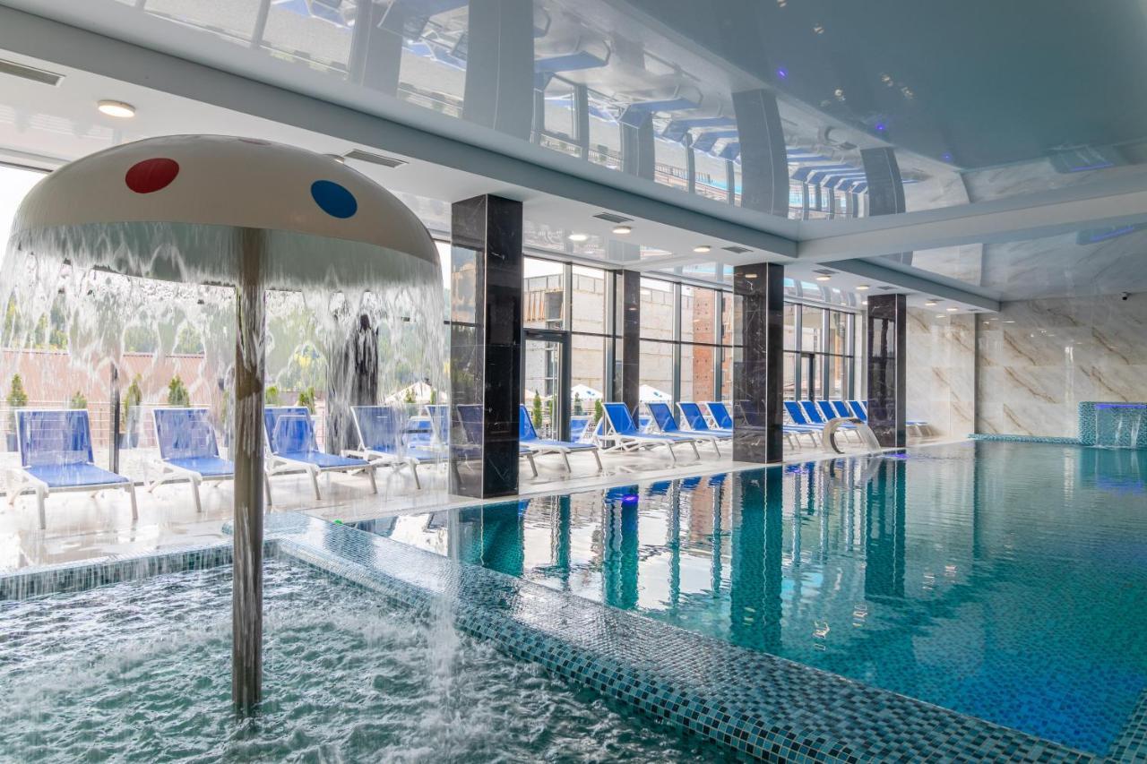 Elena Spa Resort Bukovel Eksteriør billede