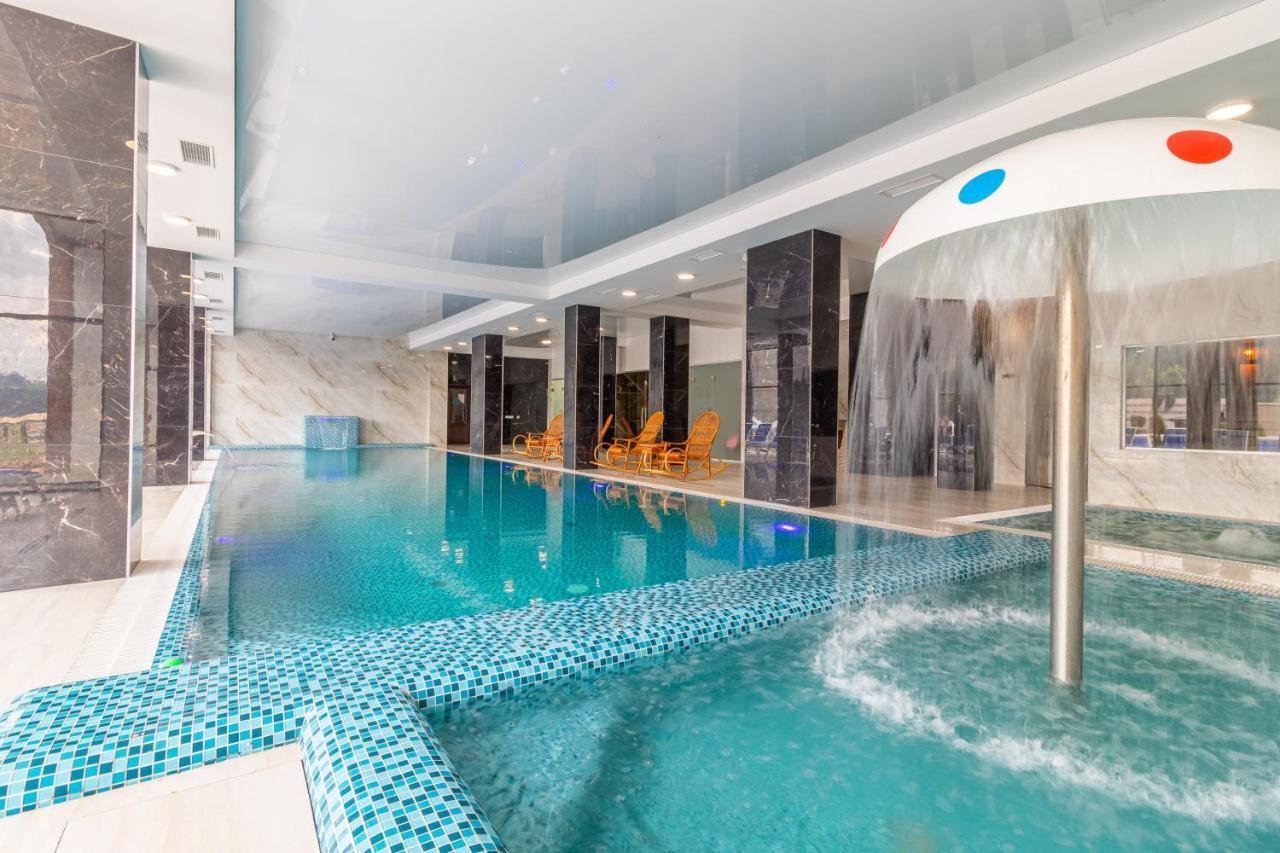 Elena Spa Resort Bukovel Eksteriør billede